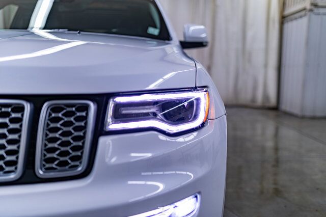 2021 Jeep Grand Cherokee 4x4 Summit Leather Roof Nav BCam Red Deer AB