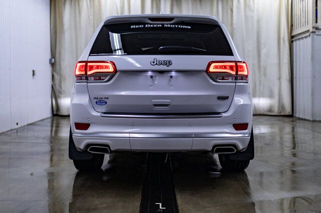 2021 Jeep Grand Cherokee 4x4 Summit Leather Roof Nav BCam Red Deer AB