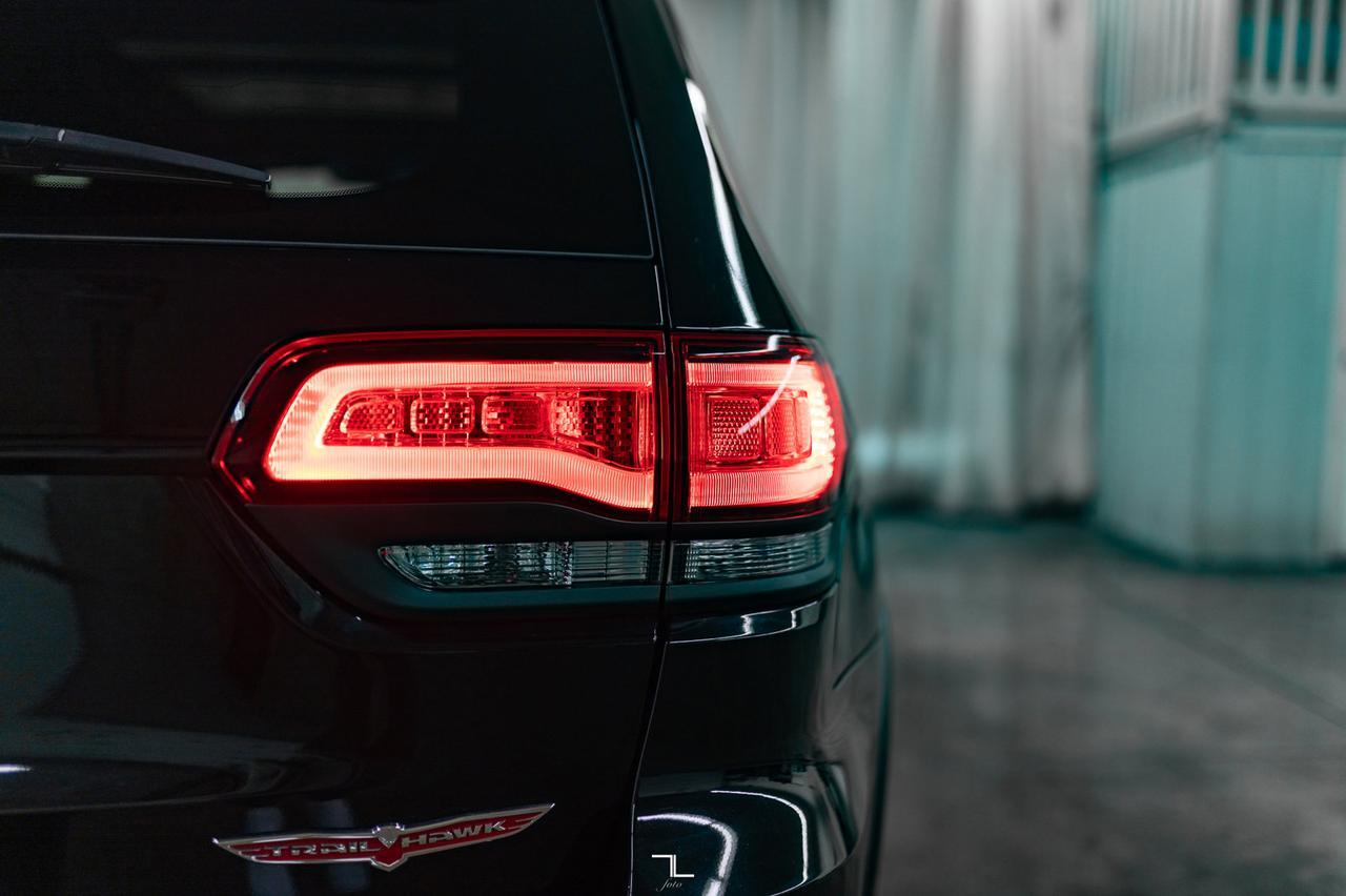 2021 Jeep Grand Cherokee 4x4 Trailhawk Leather Roof Nav BCam Red Deer AB