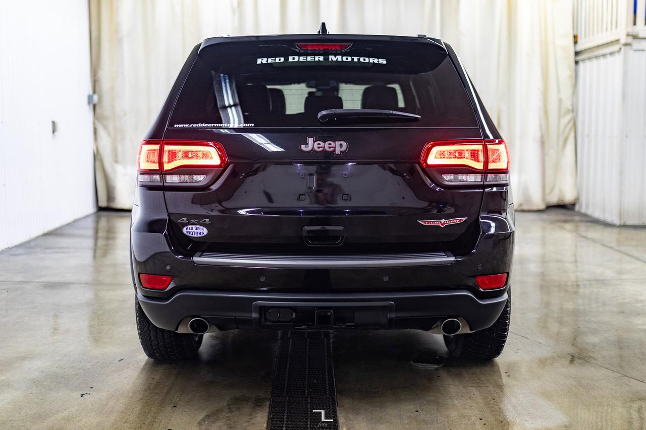 2021 Jeep Grand Cherokee 4x4 Trailhawk Leather Roof Nav BCam Red Deer AB