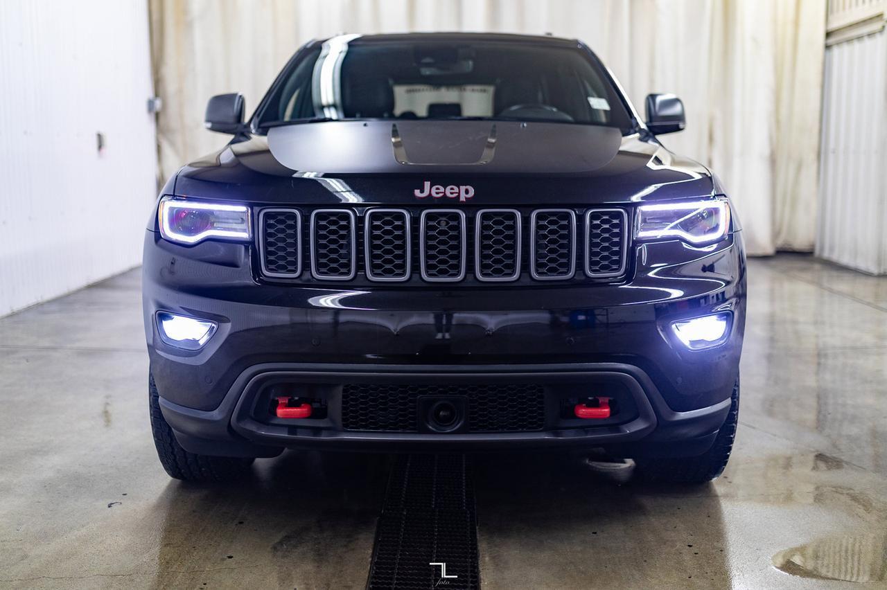 2021 Jeep Grand Cherokee 4x4 Trailhawk Leather Roof Nav BCam Red Deer AB