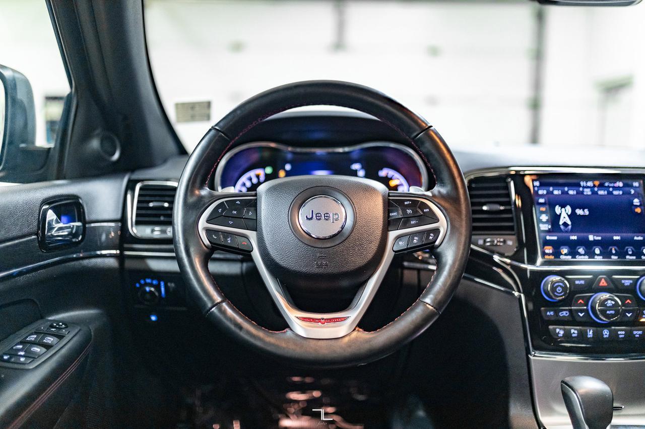 2021 Jeep Grand Cherokee 4x4 Trailhawk Leather Roof Nav BCam Red Deer AB