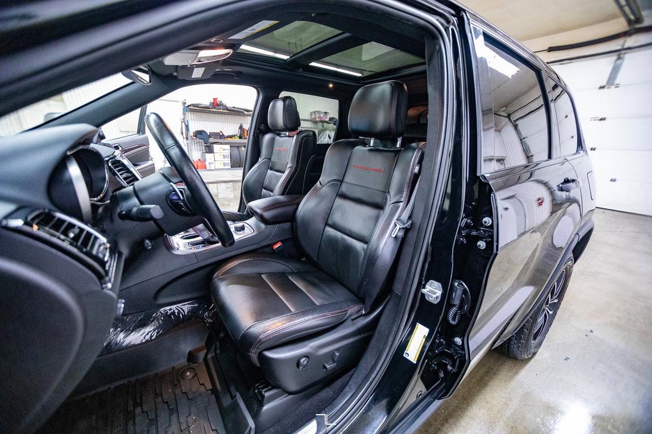 2021 Jeep Grand Cherokee 4x4 Trailhawk Leather Roof Nav BCam Red Deer AB