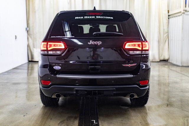 2021 Jeep Grand Cherokee 4x4 Trailhawk Leather Roof Nav BCam Red Deer AB