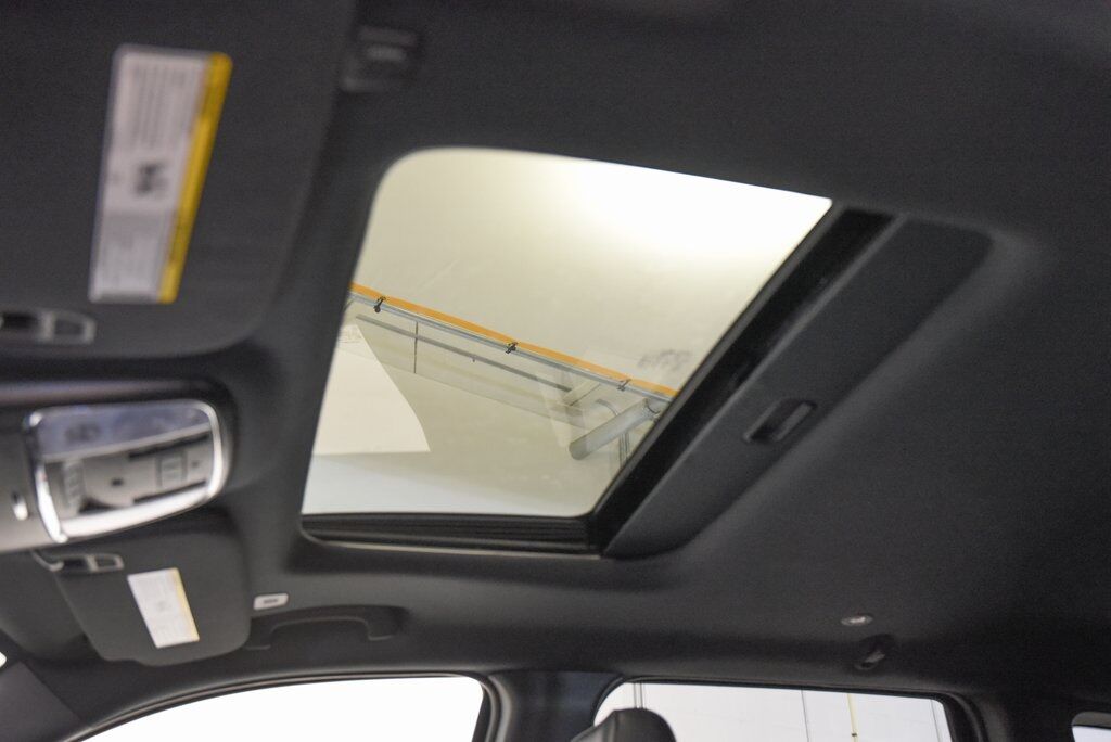 2021 Jeep Grand Cherokee 80th Anniversary Edition Akron OH