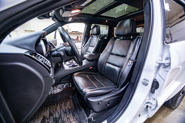 2021 Jeep Grand Cherokee 80th Anniversary Leather Roof Nav BCam Red Deer AB