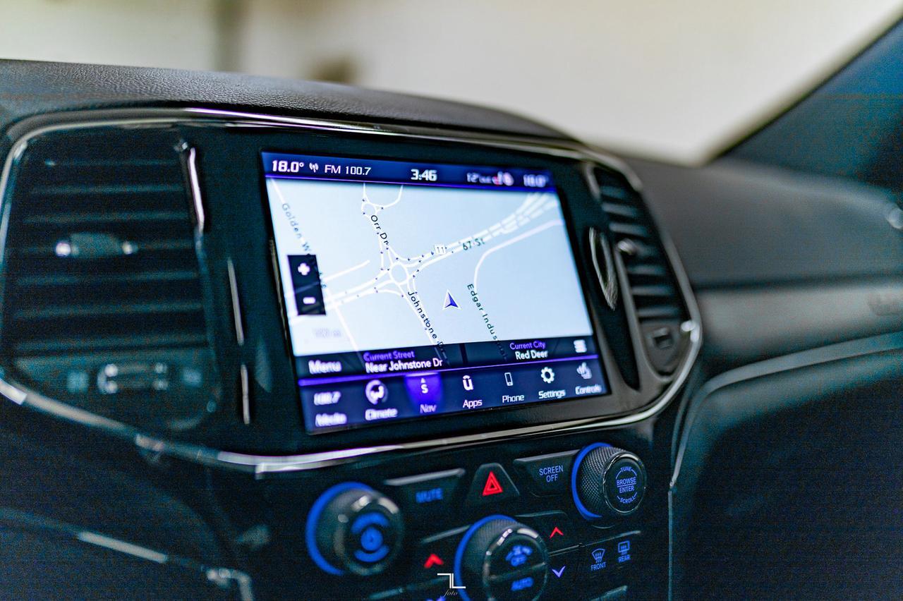 2021 Jeep Grand Cherokee 80th Anniversary Leather Roof Nav BCam Red Deer AB