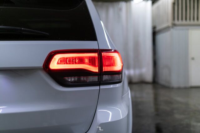 2021 Jeep Grand Cherokee 80th Anniversary Leather Roof Nav BCam Red Deer AB