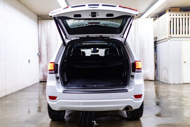 2021 Jeep Grand Cherokee 80th Anniversary Leather Roof Nav BCam Red Deer AB
