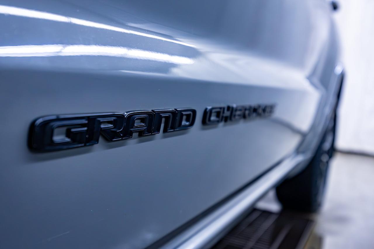 2021 Jeep Grand Cherokee Altitude Red Deer AB