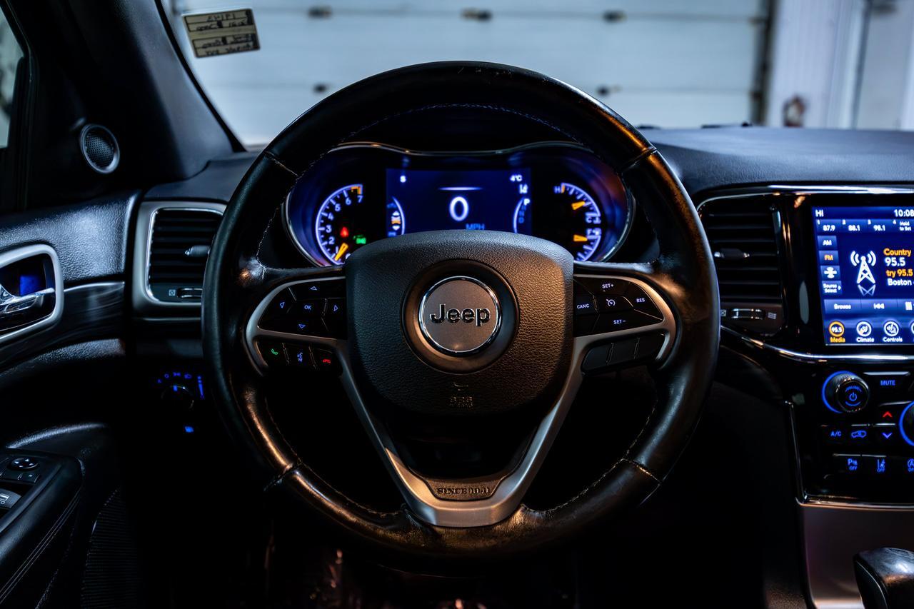 2021 Jeep Grand Cherokee Altitude Red Deer AB