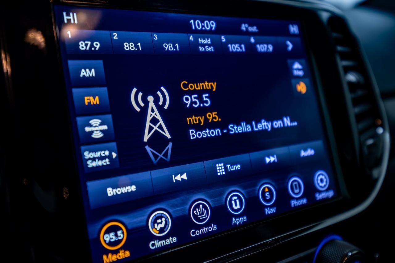 2021 Jeep Grand Cherokee Altitude Red Deer AB