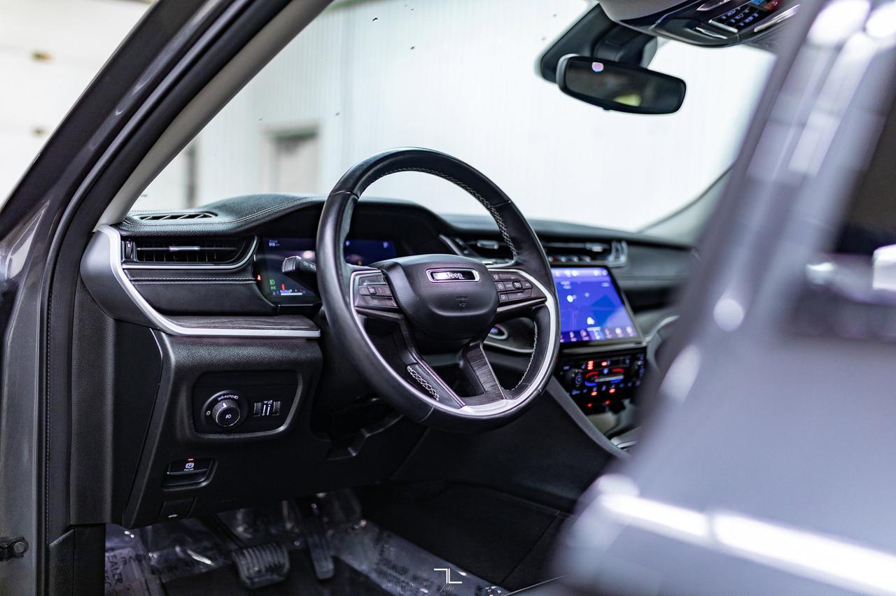 2021 Jeep Grand Cherokee L 4x4 Limited Leather Roof Nav Red Deer AB