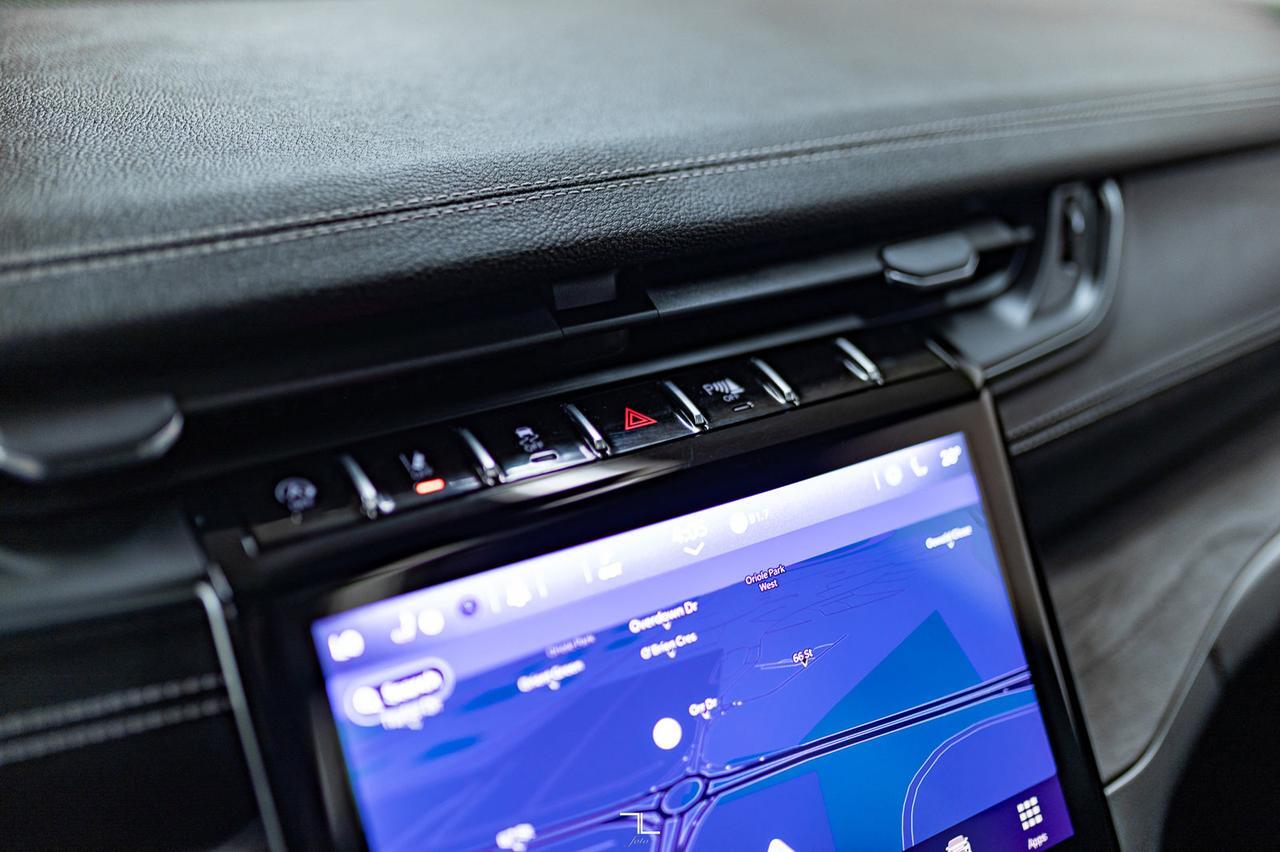 2021 Jeep Grand Cherokee L 4x4 Limited Leather Roof Nav Red Deer AB