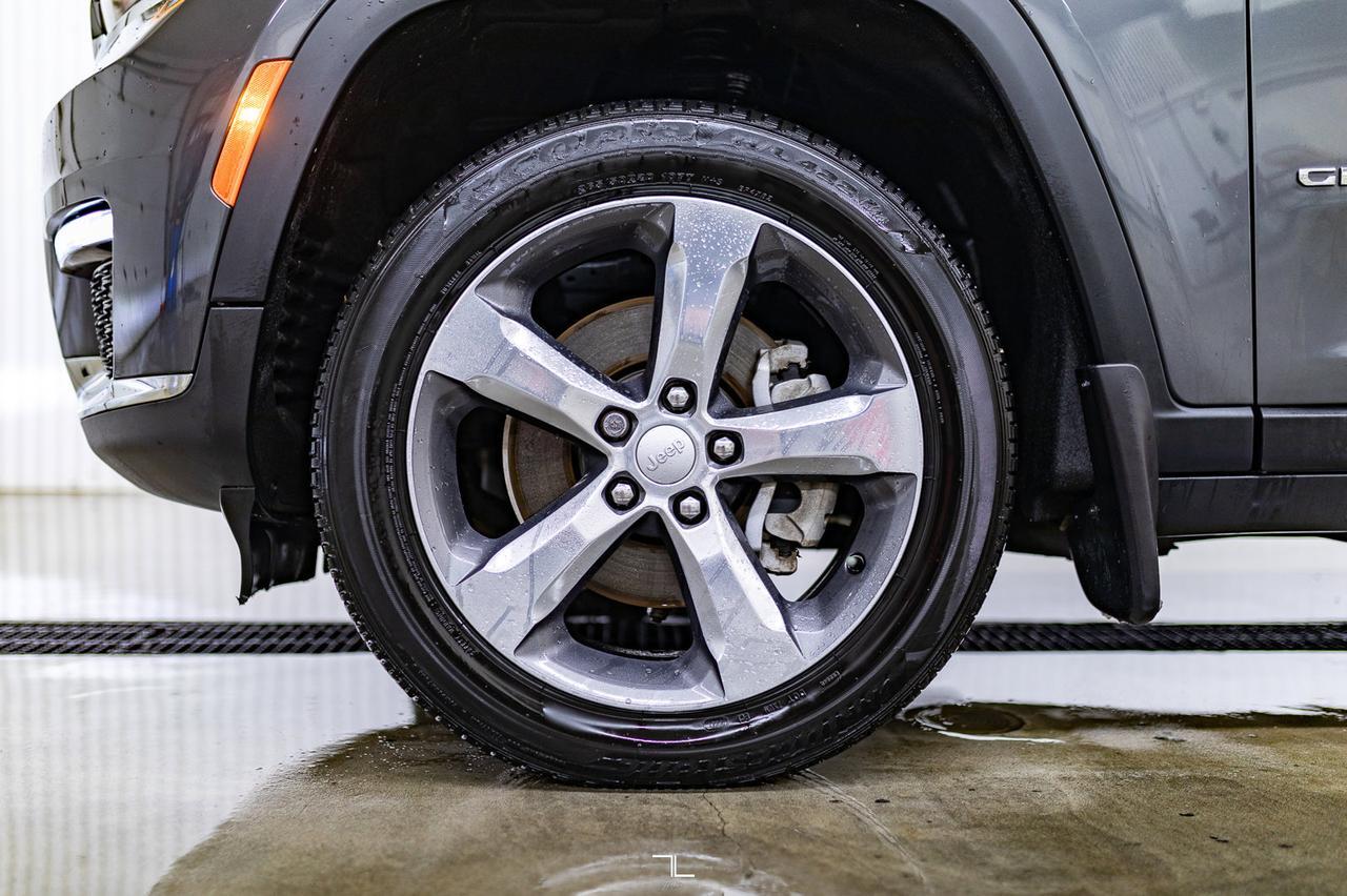 2021 Jeep Grand Cherokee L 4x4 Limited Leather Roof Nav Red Deer AB