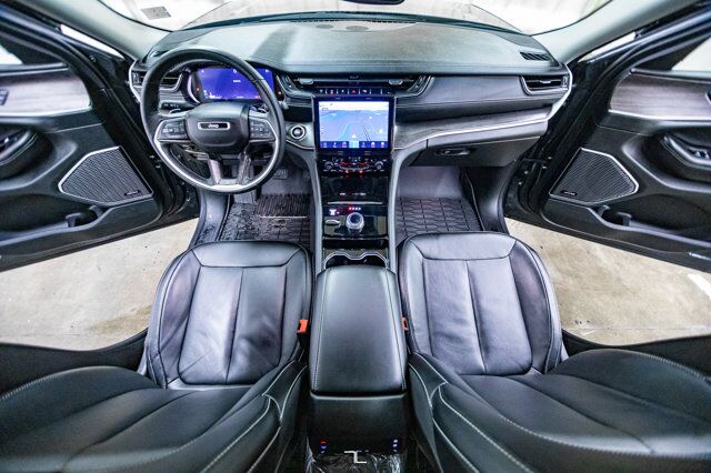 2021 Jeep Grand Cherokee L 4x4 Limited Leather Roof Nav Red Deer AB