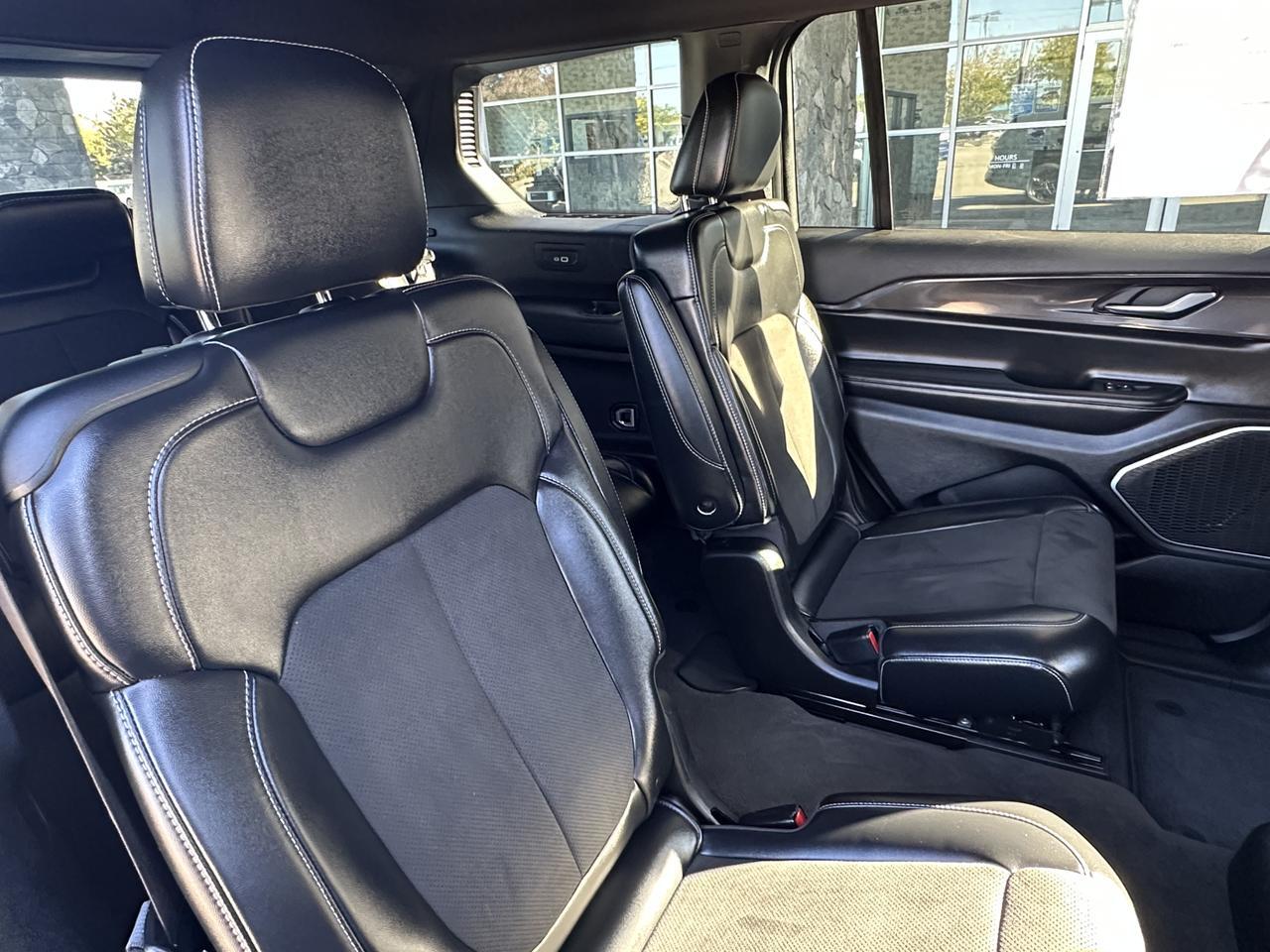 2021 Jeep Grand Cherokee L Altitude Mountain Home ID