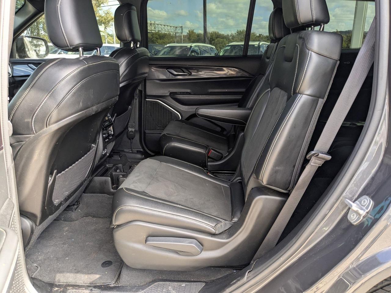 2021 Jeep Grand Cherokee L Altitude