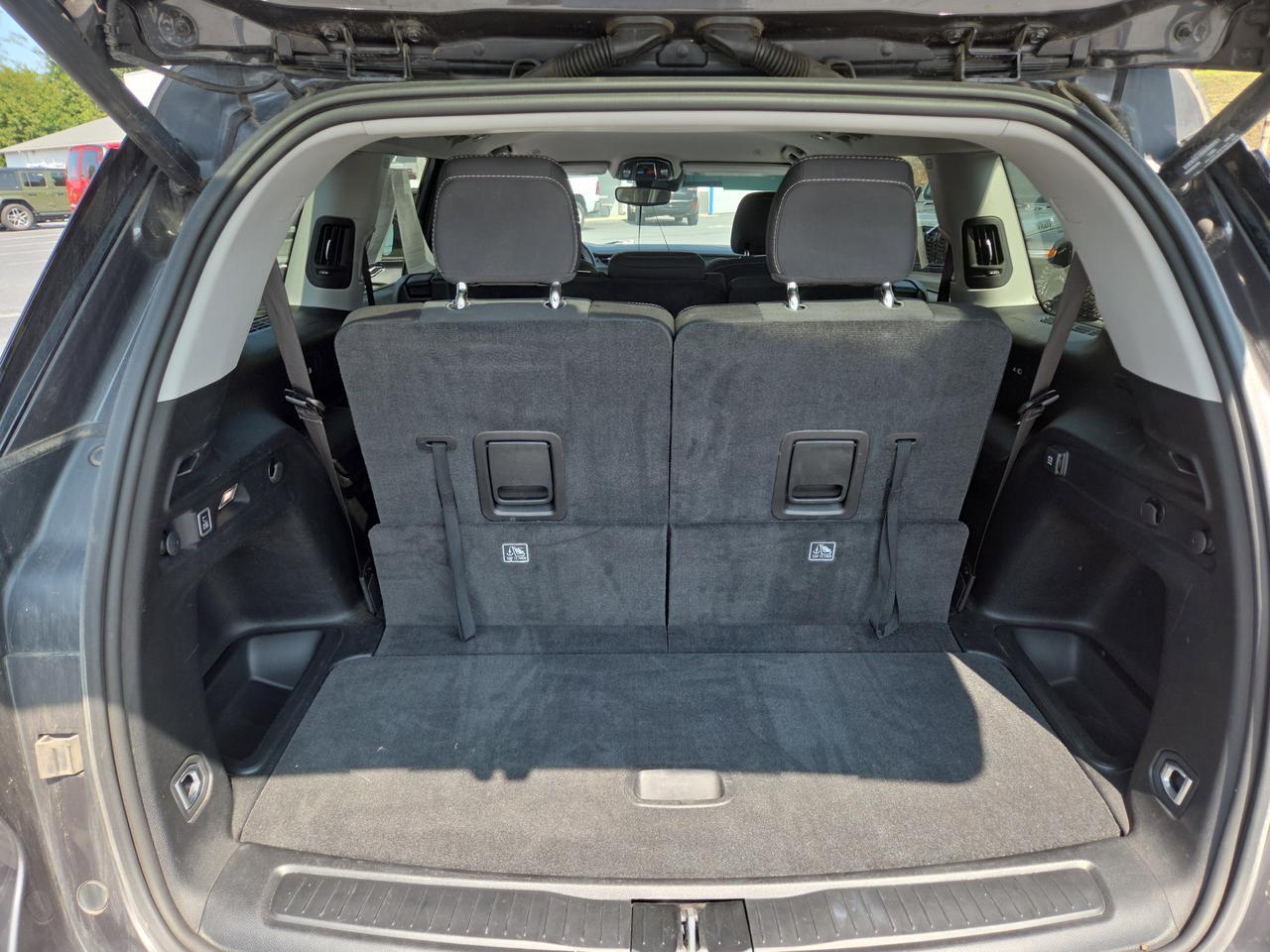2021 Jeep Grand Cherokee L Laredo HAMBURG PA