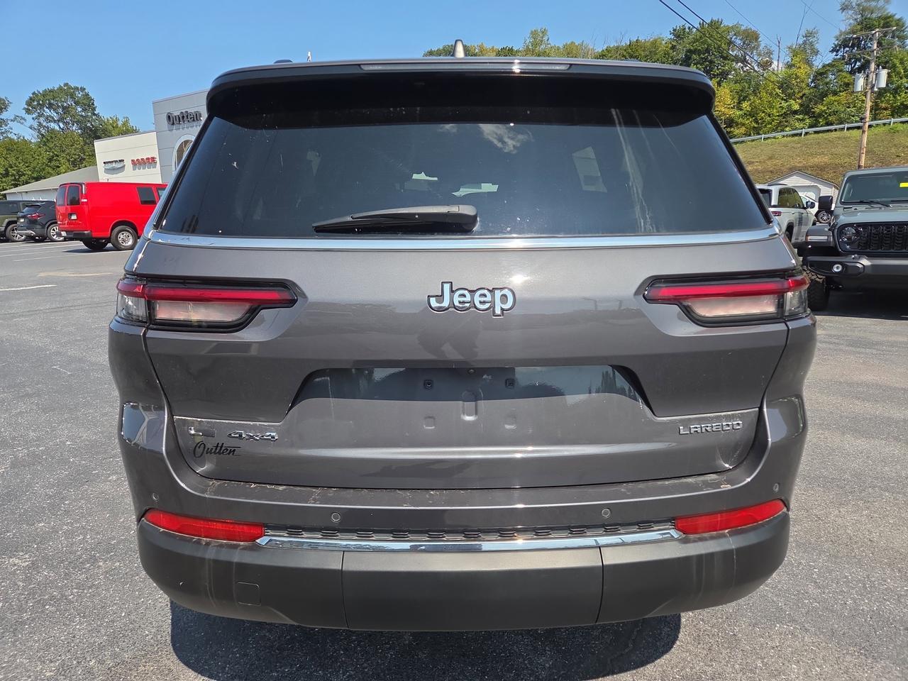 2021 Jeep Grand Cherokee L Laredo HAMBURG PA