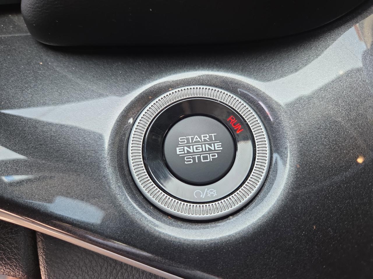 2021 Jeep Grand Cherokee L Laredo HAMBURG PA