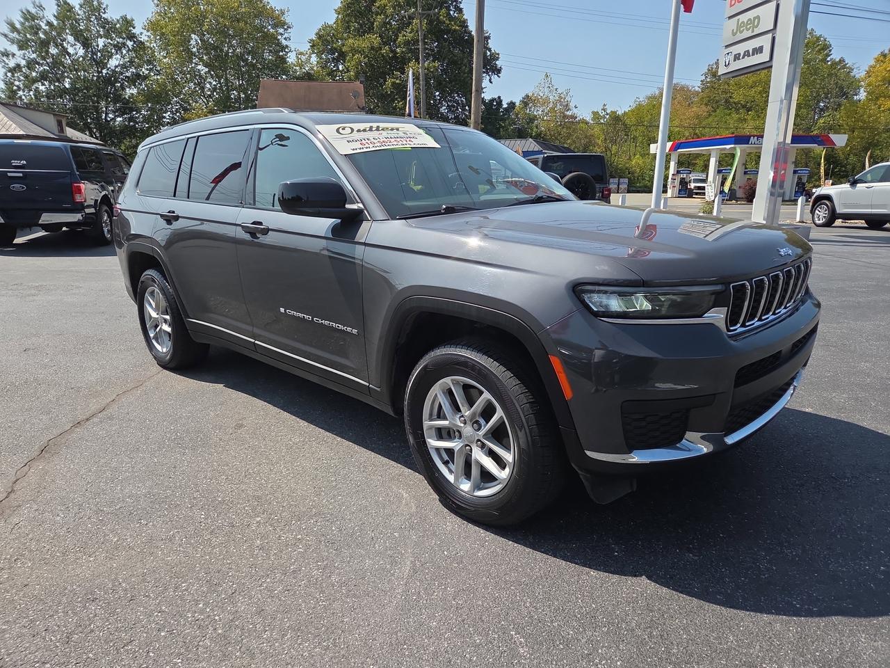 2021 Jeep Grand Cherokee L Laredo HAMBURG PA