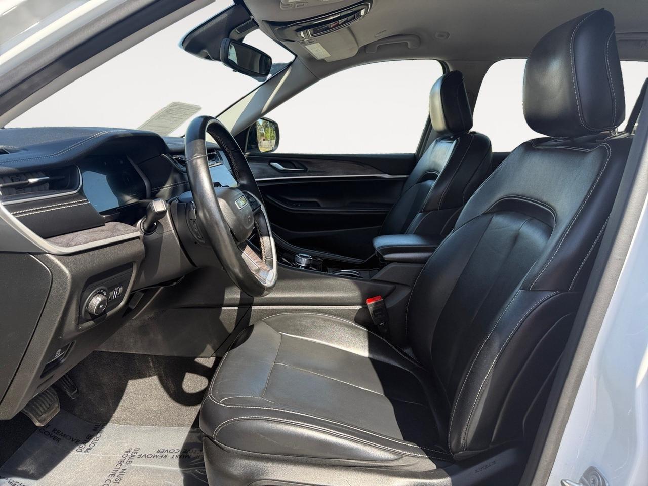 2021 Jeep Grand Cherokee L Limited, APPLE CARPLAY/ANDROID AUTO, HEATED SEATS, HEATED REAR SEATS, WIFI, POWER LIFTGATE, BACKUP CAMERA, UNIVERSAL GARAGE DOOR OPENER, NAVIGATION, HEATED STEERING WHEEL, ONLY 1 OWNER!