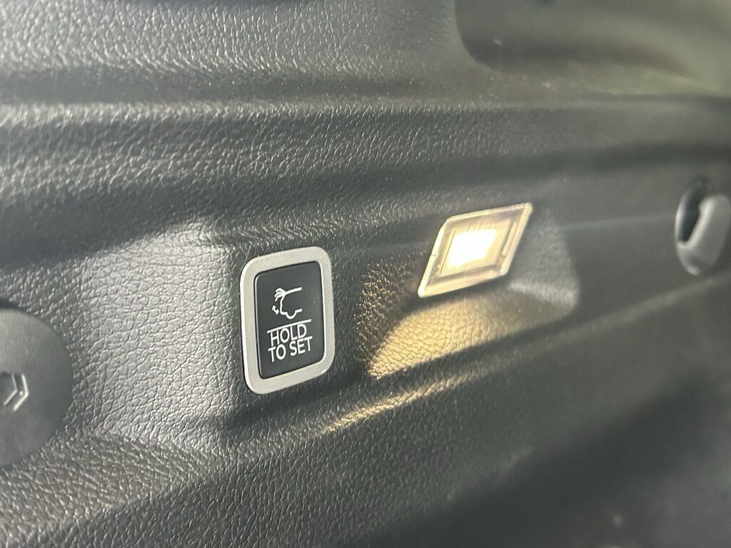 2021 Jeep Grand Cherokee L Limited Crestwood KY