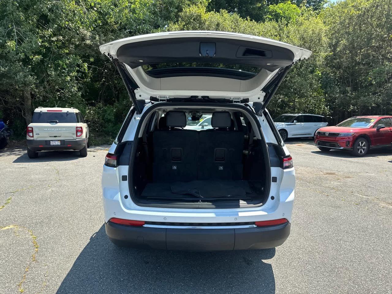 2021 Jeep Grand Cherokee L Limited Dartmouth MA