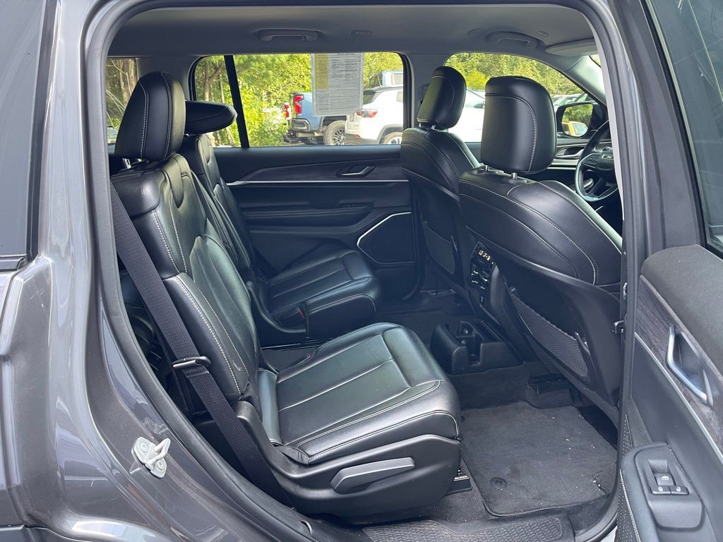 2021 Jeep Grand Cherokee L Limited Orange MA