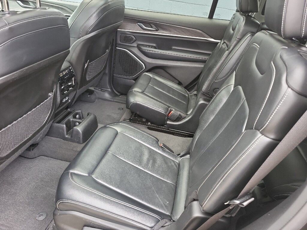 2021 Jeep Grand Cherokee L Limited Vestal NY