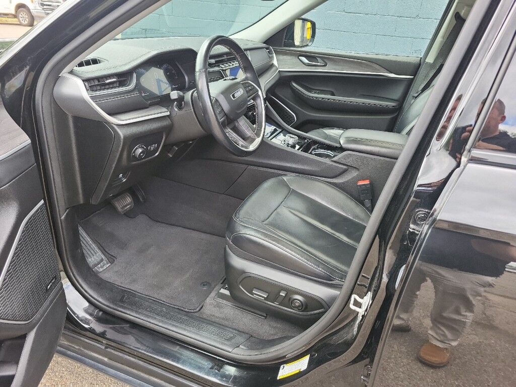 2021 Jeep Grand Cherokee L Limited Vestal NY