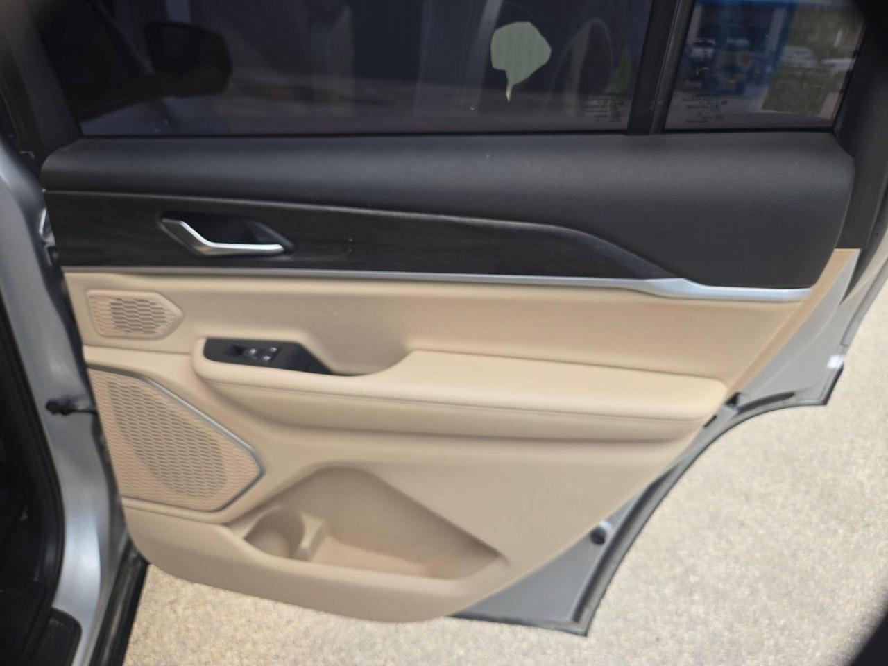 2021 Jeep Grand Cherokee L Limited Castroville TX