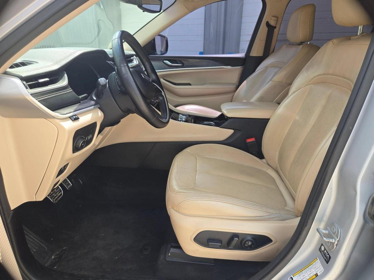 2021 Jeep Grand Cherokee L Limited Castroville TX