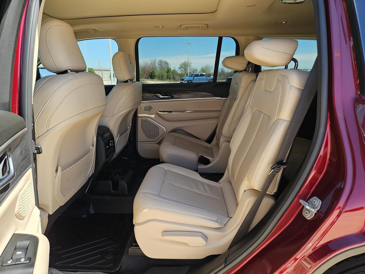 2021 Jeep Grand Cherokee L Limited Castroville TX