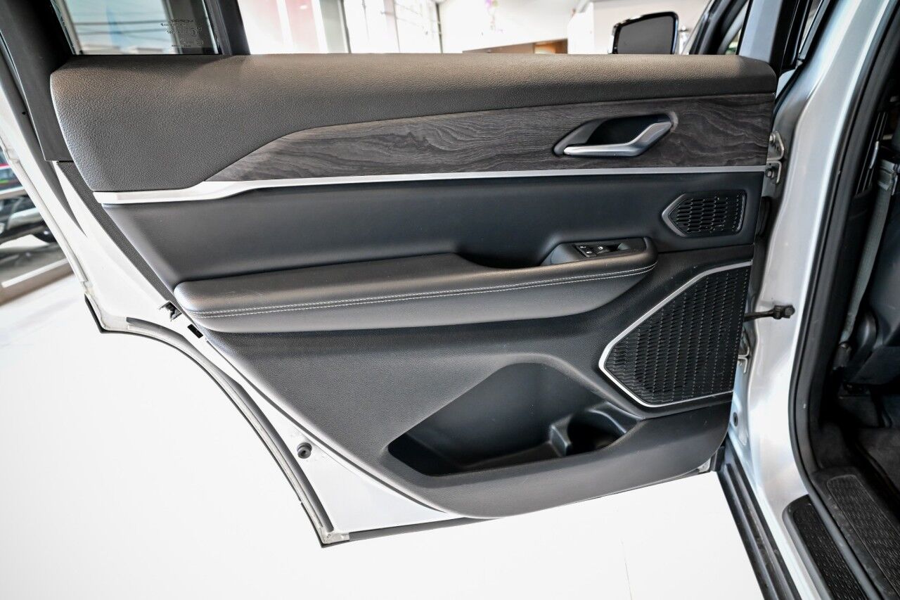 2021 Jeep Grand Cherokee L Limited Springfield NJ