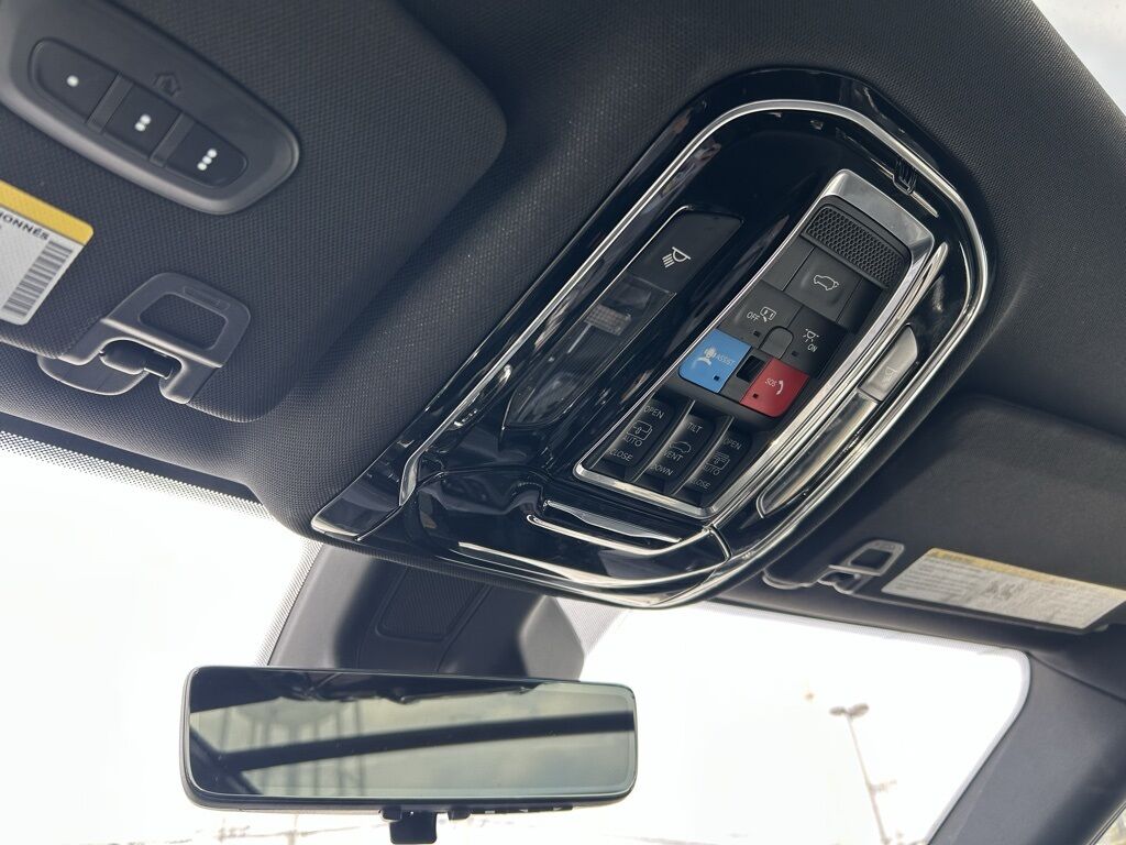 2021 Jeep Grand Cherokee L Overland Crestwood KY