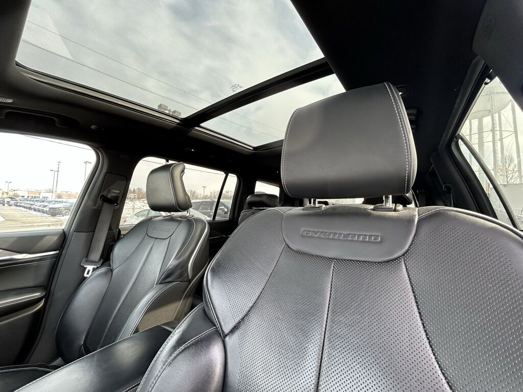 2021 Jeep Grand Cherokee L Overland Crestwood KY