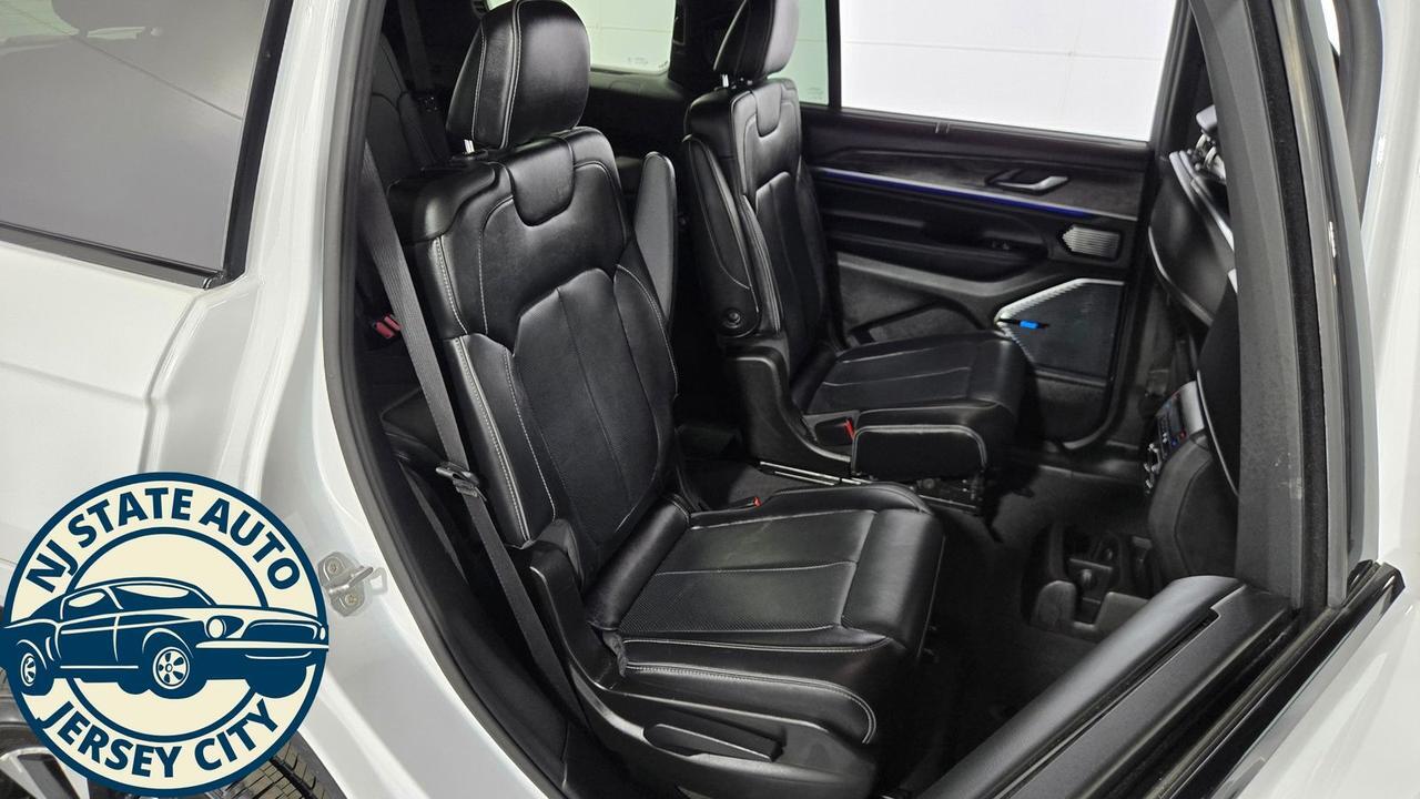 2021 Jeep Grand Cherokee L Overland Jersey City NJ