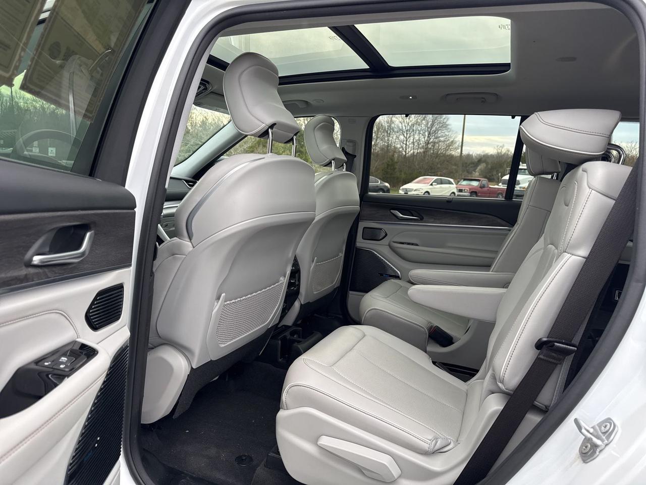 2021 Jeep Grand Cherokee L Overland Chantilly VA