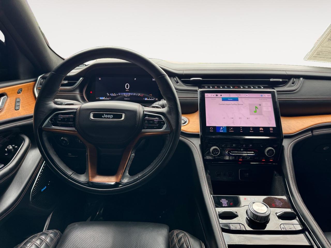2021 Jeep Grand Cherokee L SUMMIT RESERVE, QUADRA LIFT AIR SUSPENSION, 4X4, TOWING PACKAGE, PANORAMIC SUNROOF, CROSS PATH DETECTION, HEAD-UP DISPLAY, MCINTOSH SPEAKERS, HEATED & COOLED SEATS, ADAPTIVE CRUISE CONTROL, COMFORT, SAFETY, & LUXURY, THIS SUV HAS IT ALL- DONT MISS OU Norfolk VA