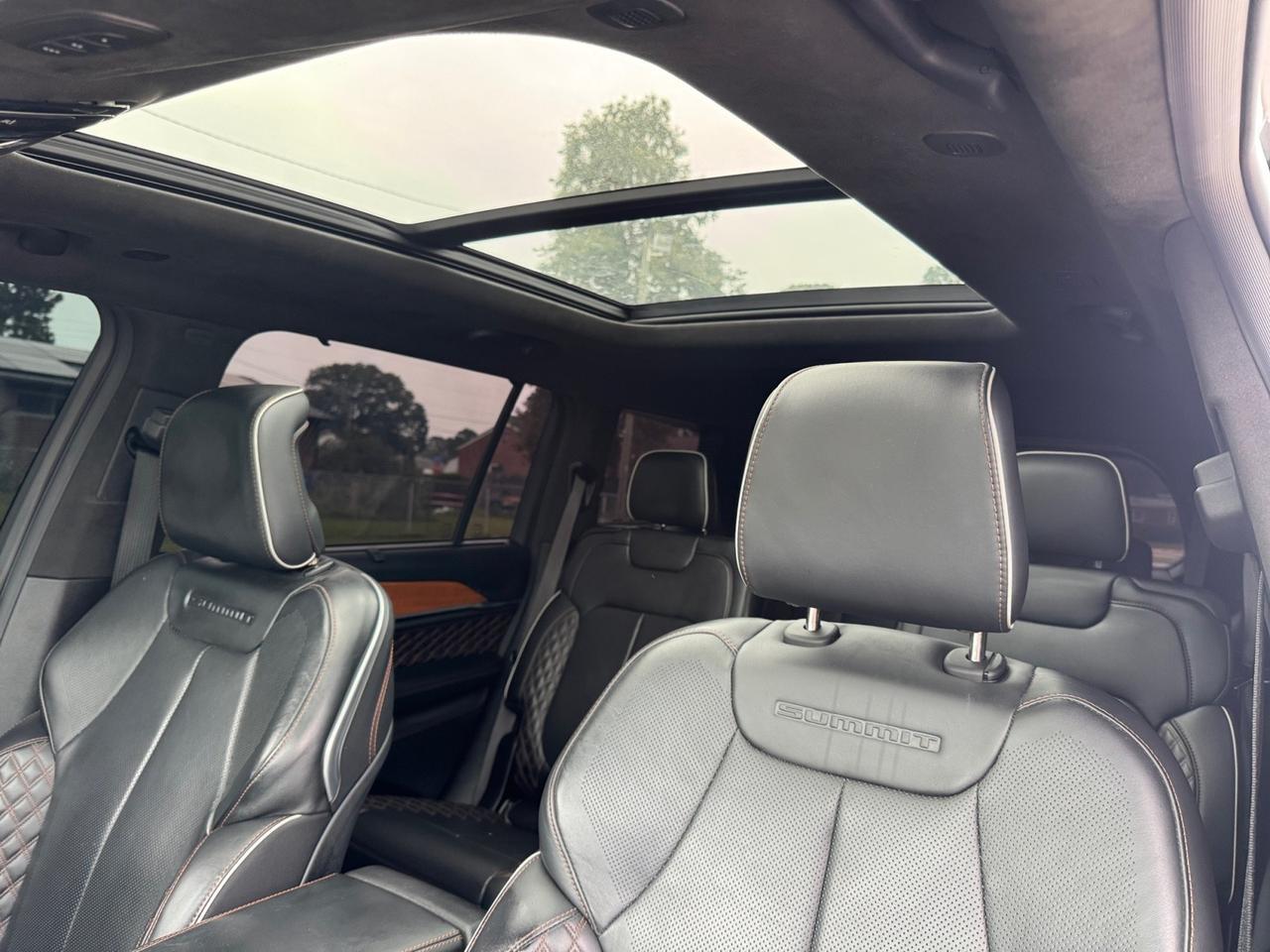 2021 Jeep Grand Cherokee L SUMMIT RESERVE, QUADRA LIFT AIR SUSPENSION, 4X4, TOWING PACKAGE, PANORAMIC SUNROOF, CROSS PATH DETECTION, HEAD-UP DISPLAY, MCINTOSH SPEAKERS, HEATED & COOLED SEATS, ADAPTIVE CRUISE CONTROL, COMFORT, SAFETY, & LUXURY, THIS SUV HAS IT ALL- DONT MISS OU Norfolk VA