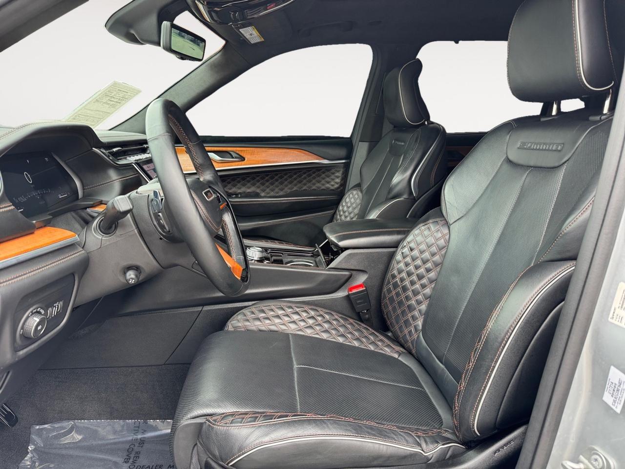 2021 Jeep Grand Cherokee L SUMMIT RESERVE, QUADRA LIFT AIR SUSPENSION, 4X4, TOWING PACKAGE, PANORAMIC SUNROOF, CROSS PATH DETECTION, HEAD-UP DISPLAY, MCINTOSH SPEAKERS, HEATED & COOLED SEATS, ADAPTIVE CRUISE CONTROL, COMFORT, SAFETY, & LUXURY, THIS SUV HAS IT ALL- DONT MISS OU Norfolk VA