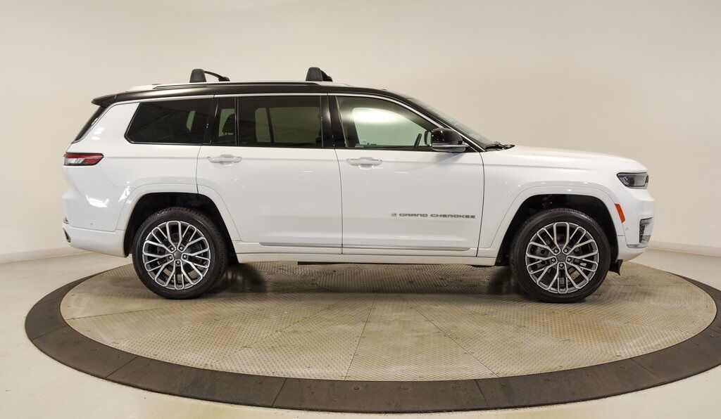 2021 Jeep Grand Cherokee L Summit Akron OH