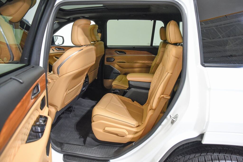 2021 Jeep Grand Cherokee L Summit Akron OH