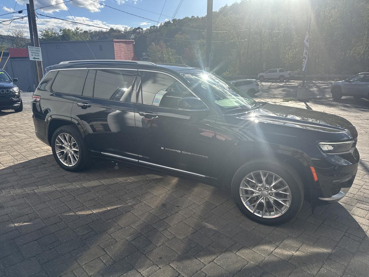 2021 Jeep Grand Cherokee L Summit Hamburg PA