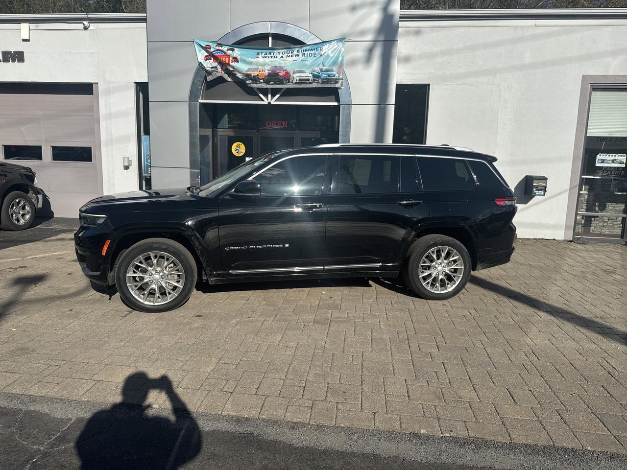 2021 Jeep Grand Cherokee L Summit Hamburg PA