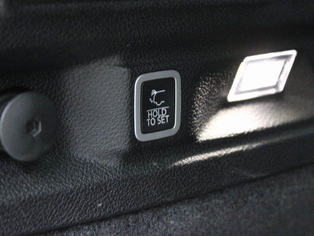 2021 Jeep Grand Cherokee L Summit Reserve 4WD 7 Passenger Fond du Lac WI