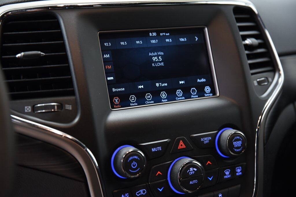 2021 Jeep Grand Cherokee Laredo E Akron