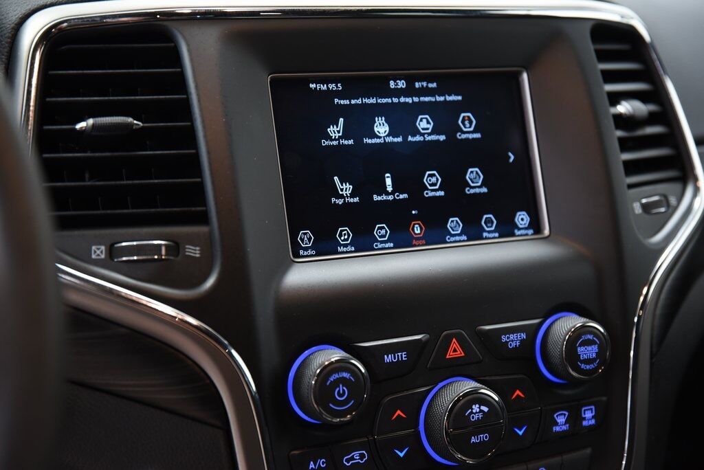 2021 Jeep Grand Cherokee Laredo E Akron